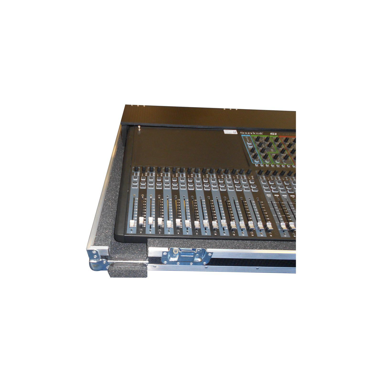 Soundcraft Si Compact 32 Flight Case With Dog Box